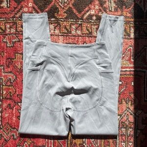 NWOT Gymshark Light Grey Lifting Pocket Leggings